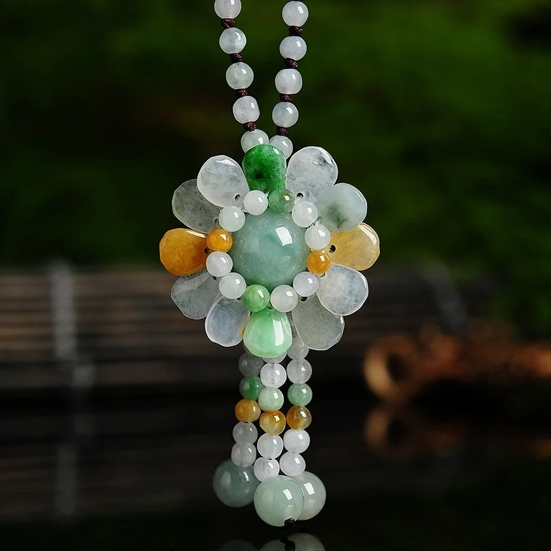 Colgante de Jade y girasol bir - Necklaces reseña y precio