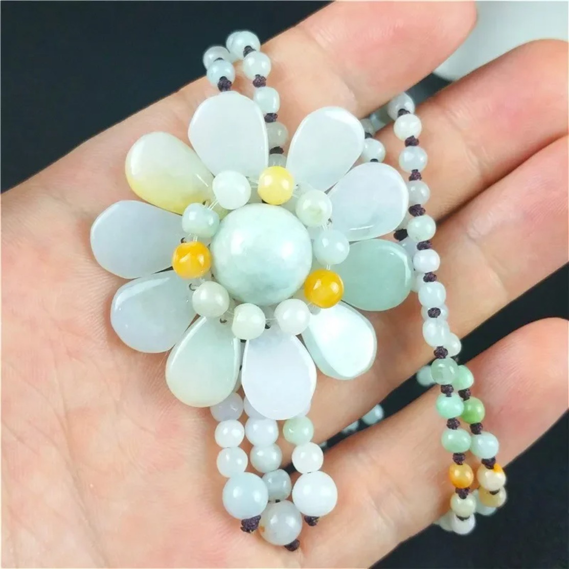 Colgante de Jade y girasol bir - Necklaces reseña y precio